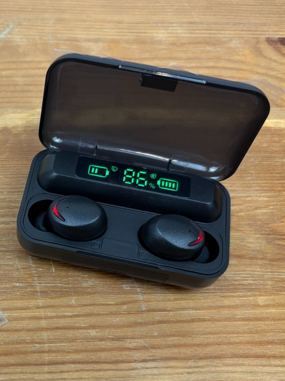 Wireless Earbuds with Touch Control, HD Mic and Charging Case. New
